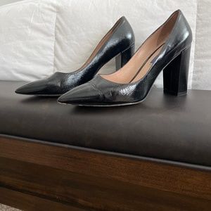 Used Stuart Weitzman Black Leather Heels